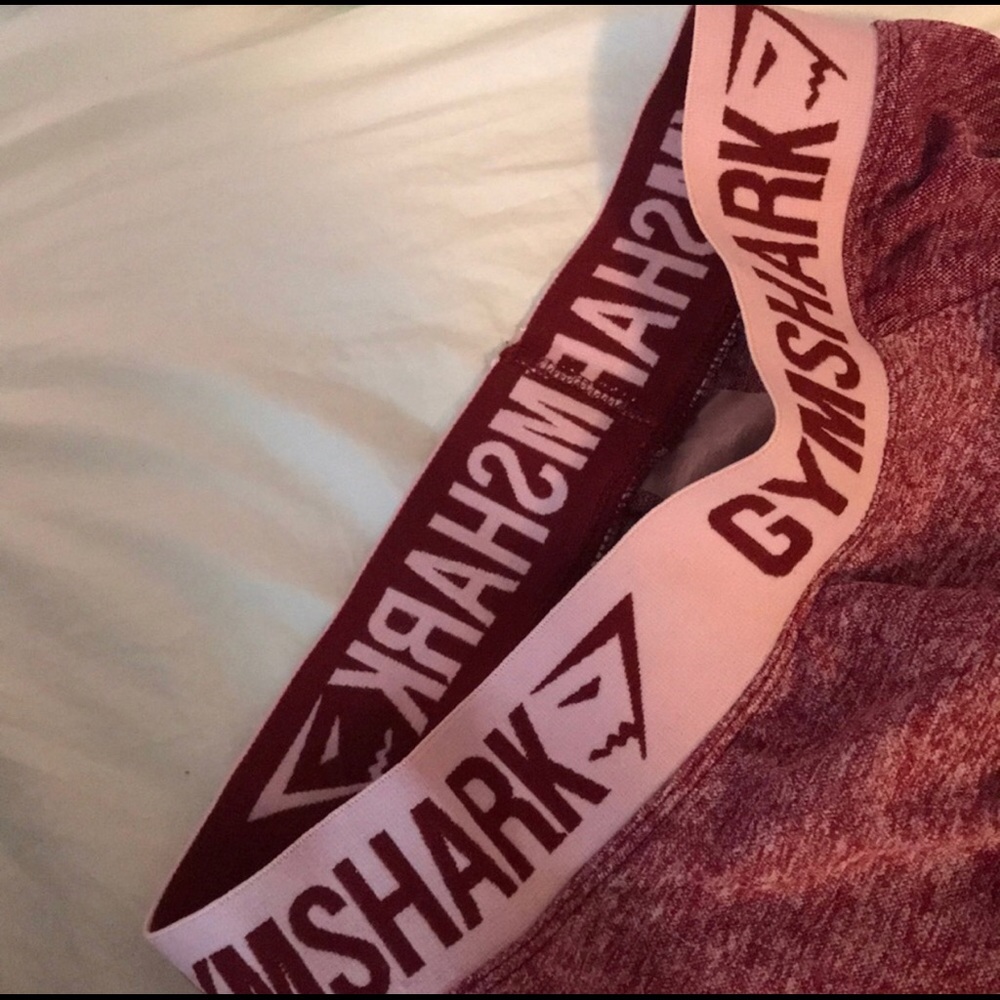 Small gymshark leggings